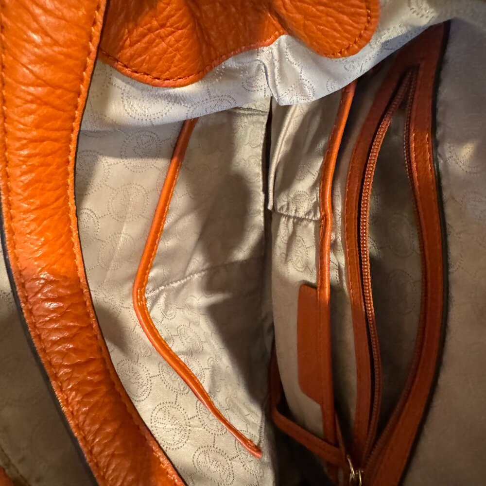 suede Michal Kors hobo - Picture 3 of 3